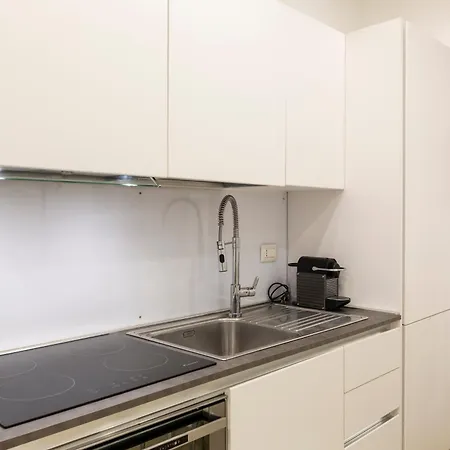 Apartment Campus Bligny - Bocconi District Milan